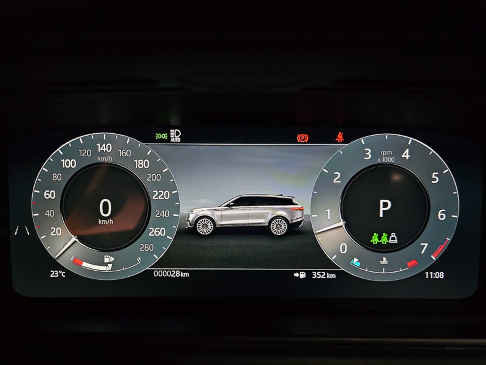 2025 Land Rover Range Rover Velar Dynamic SE, Vancouver, Cash