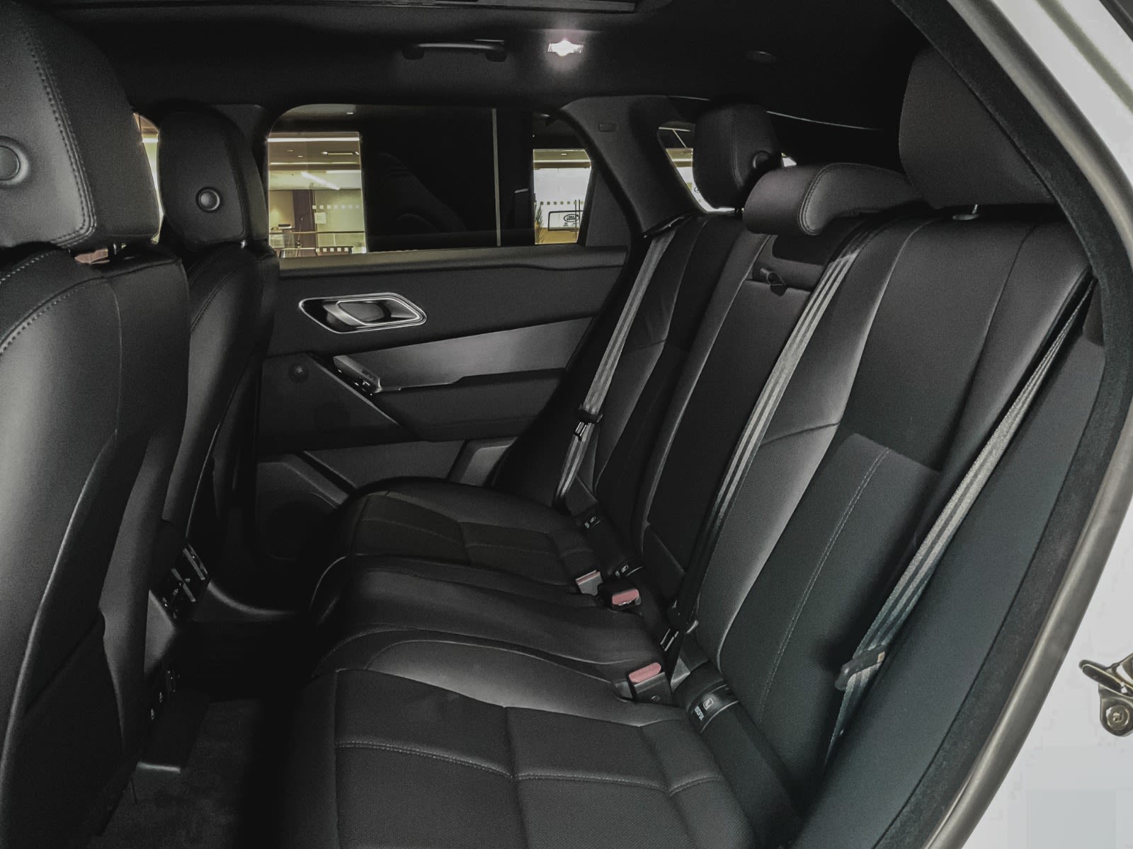 2026 Land Rover Range Rover Velar Dynamic SE, Vancouver, Cash