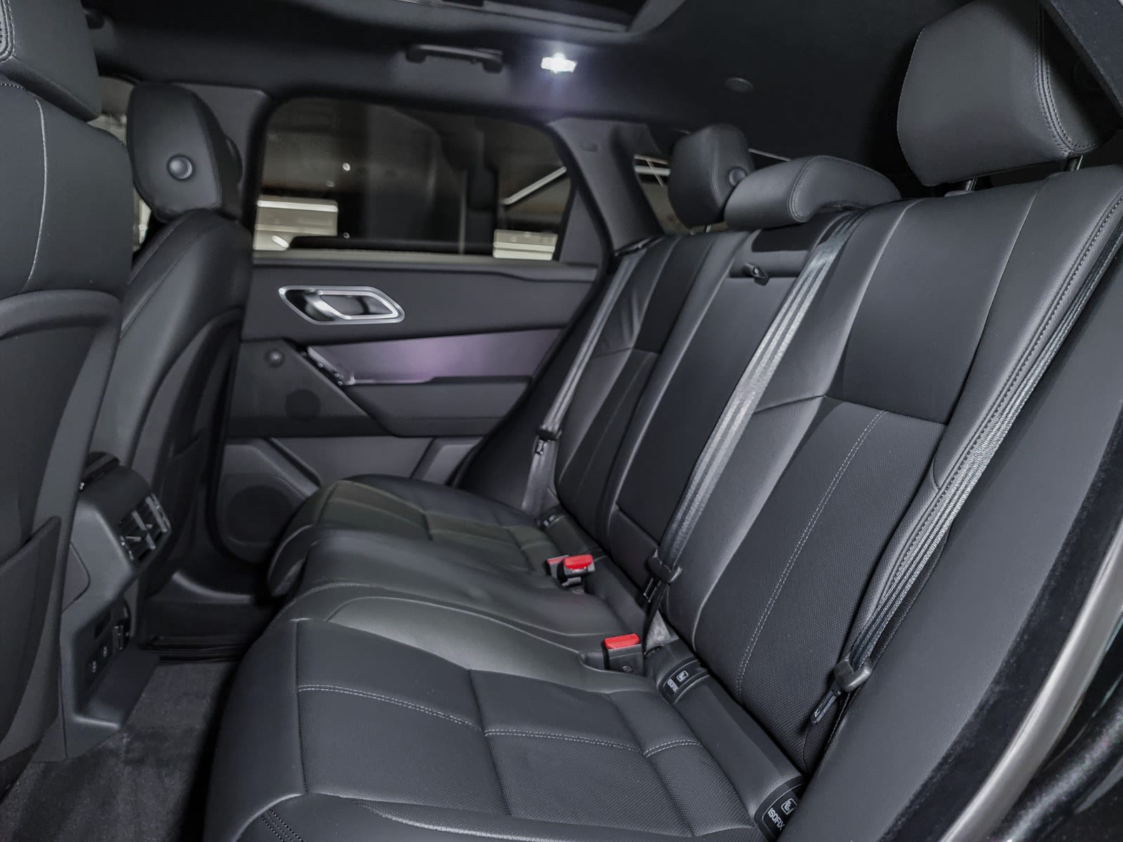 2026 Land Rover Range Rover Velar Dynamic SE, Vancouver, Cash