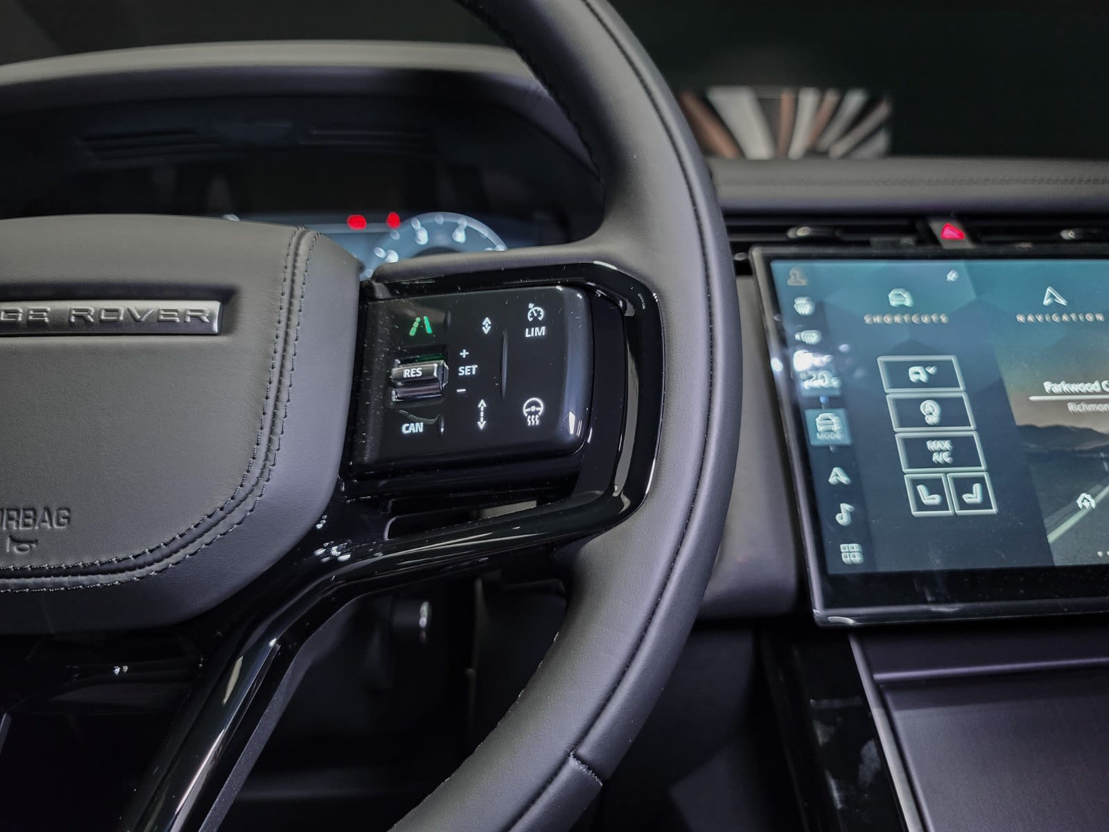 2026 Land Rover Range Rover Velar Dynamic SE, Vancouver, Cash