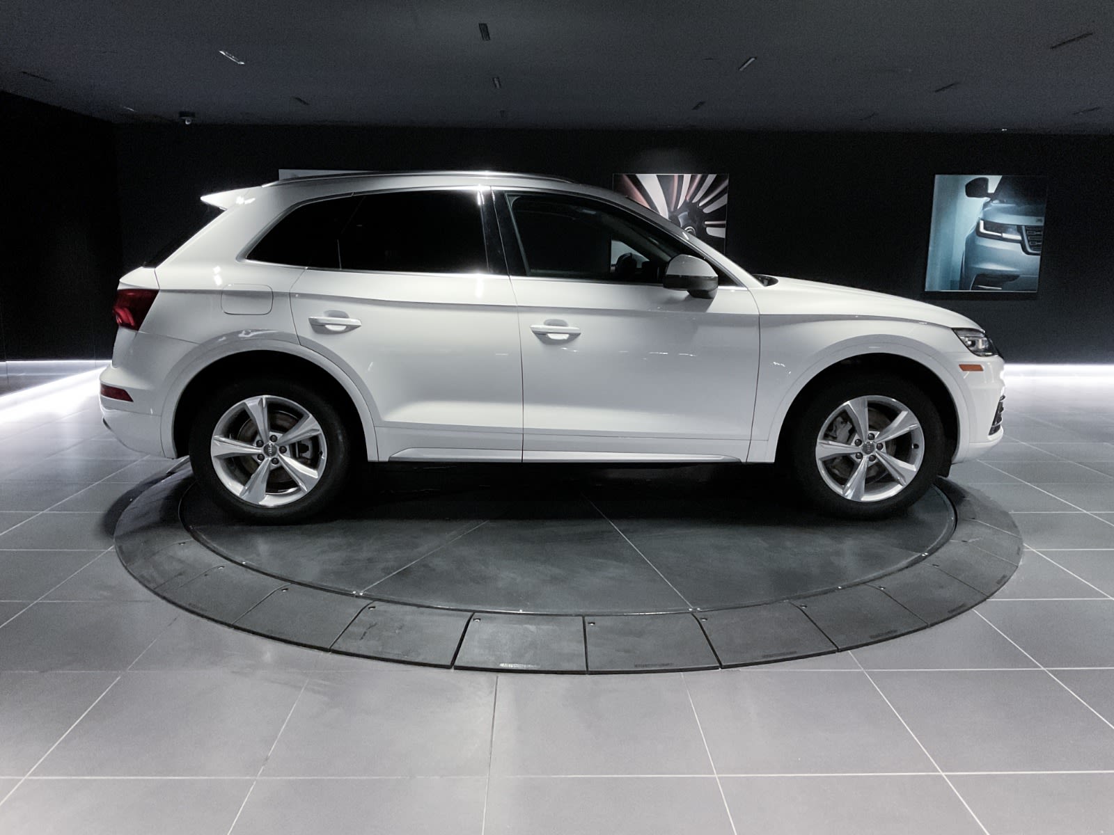 2018 Audi Q5 Progressiv, Vancouver, Cash