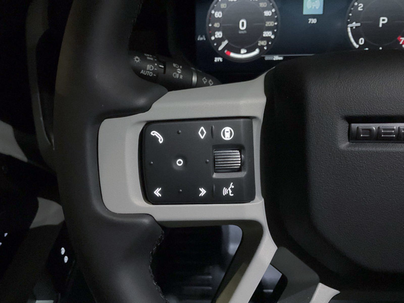 2024 Land Rover Defender S, Vancouver, Cash