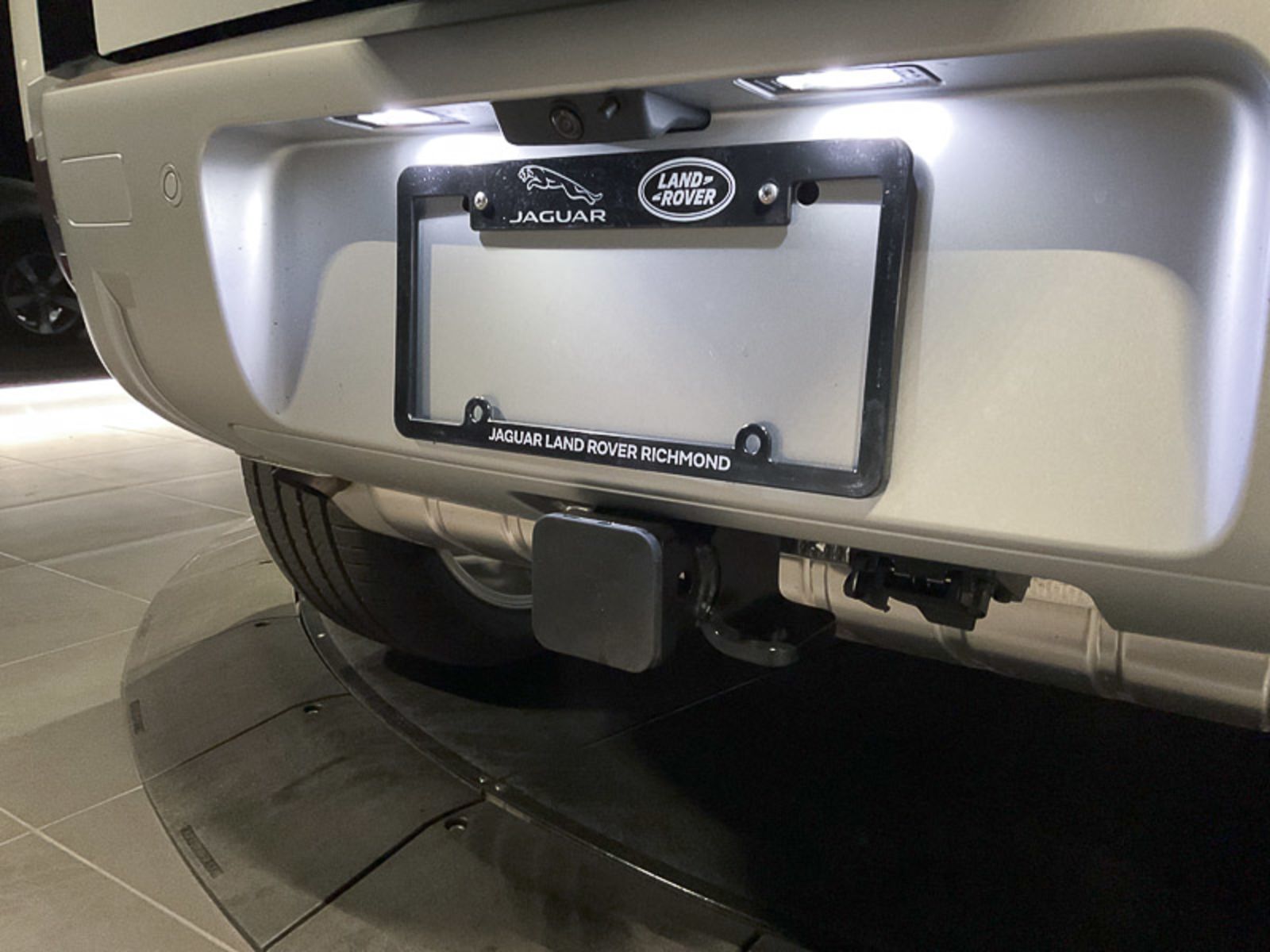2024 Land Rover Defender S, Vancouver, Cash