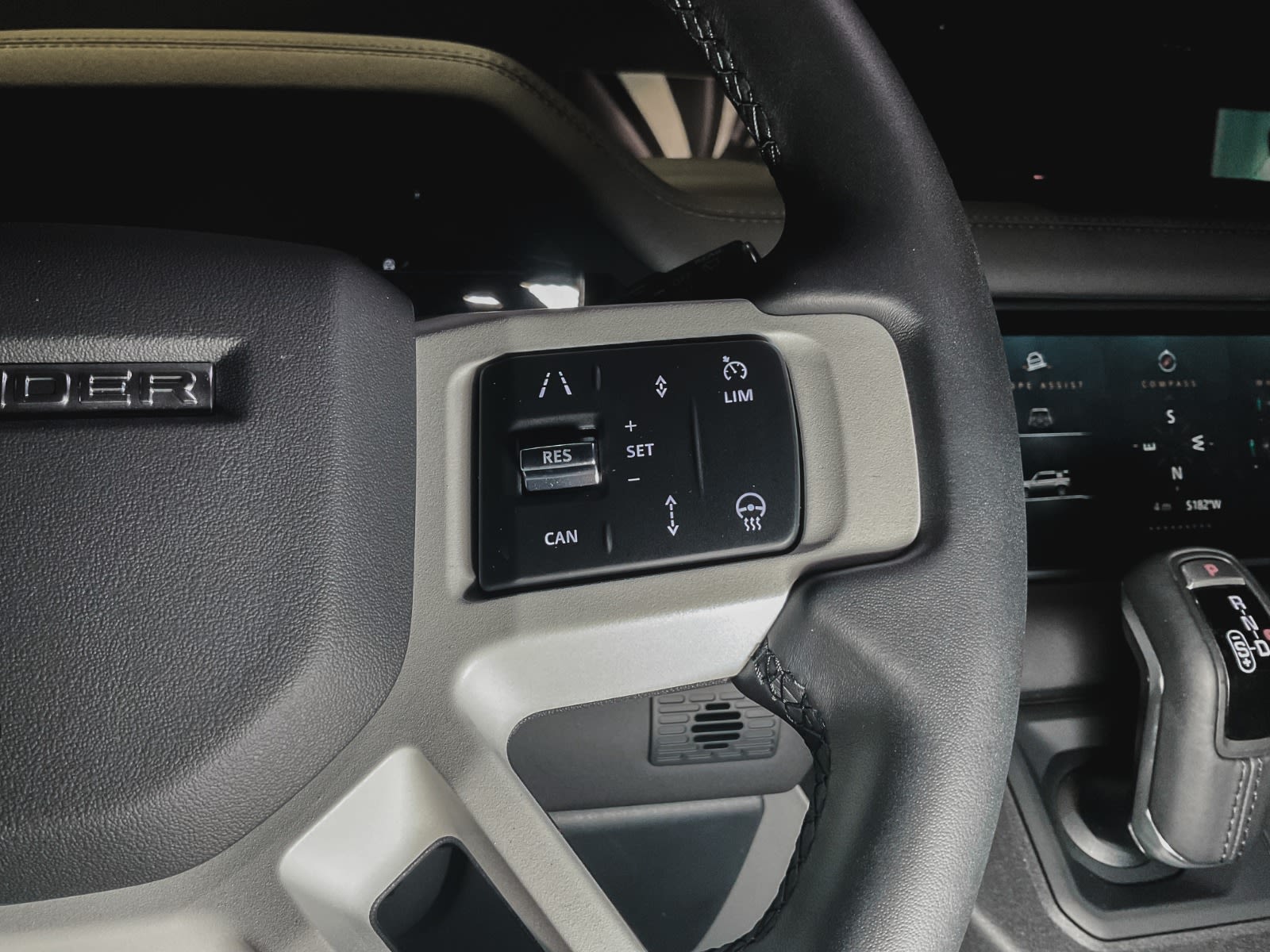 2024 Land Rover Defender S, Vancouver, Cash