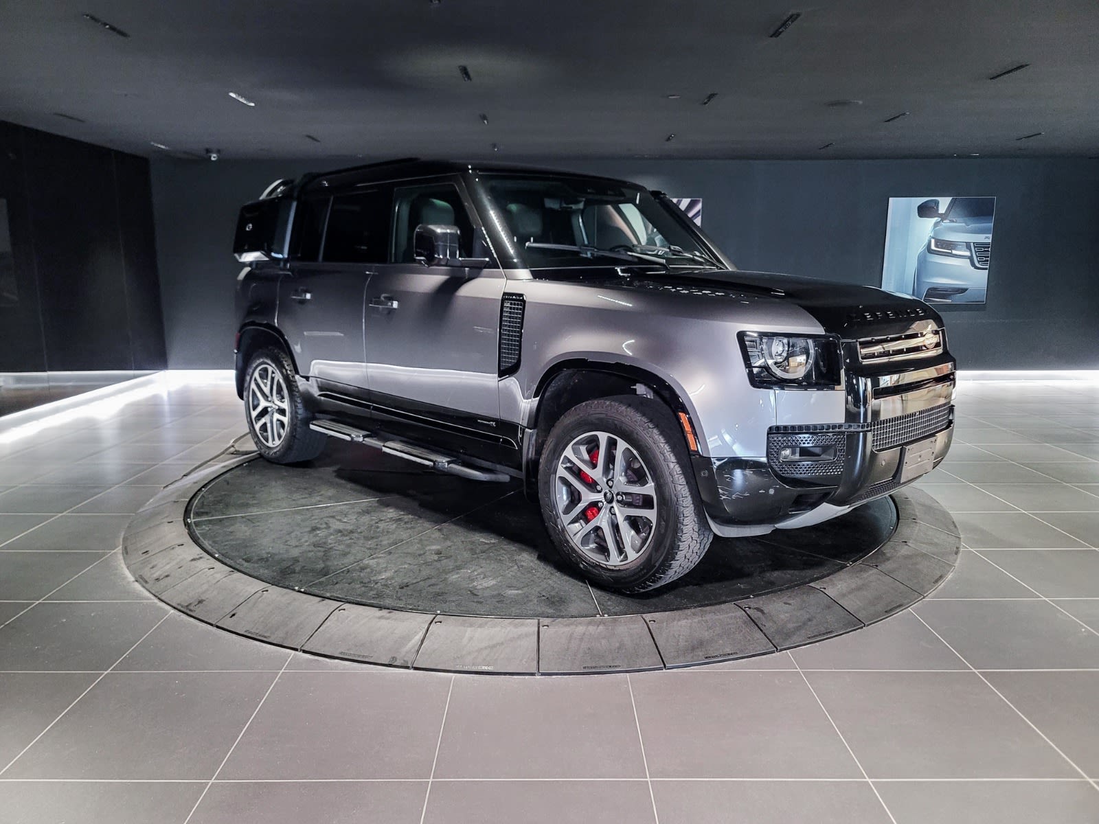2022 Land Rover Defender X, Vancouver, Cash