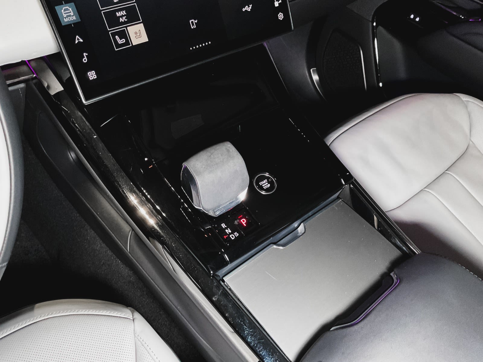 2024 Land Rover Range Rover Sport Dynamic HSE, Vancouver, Cash