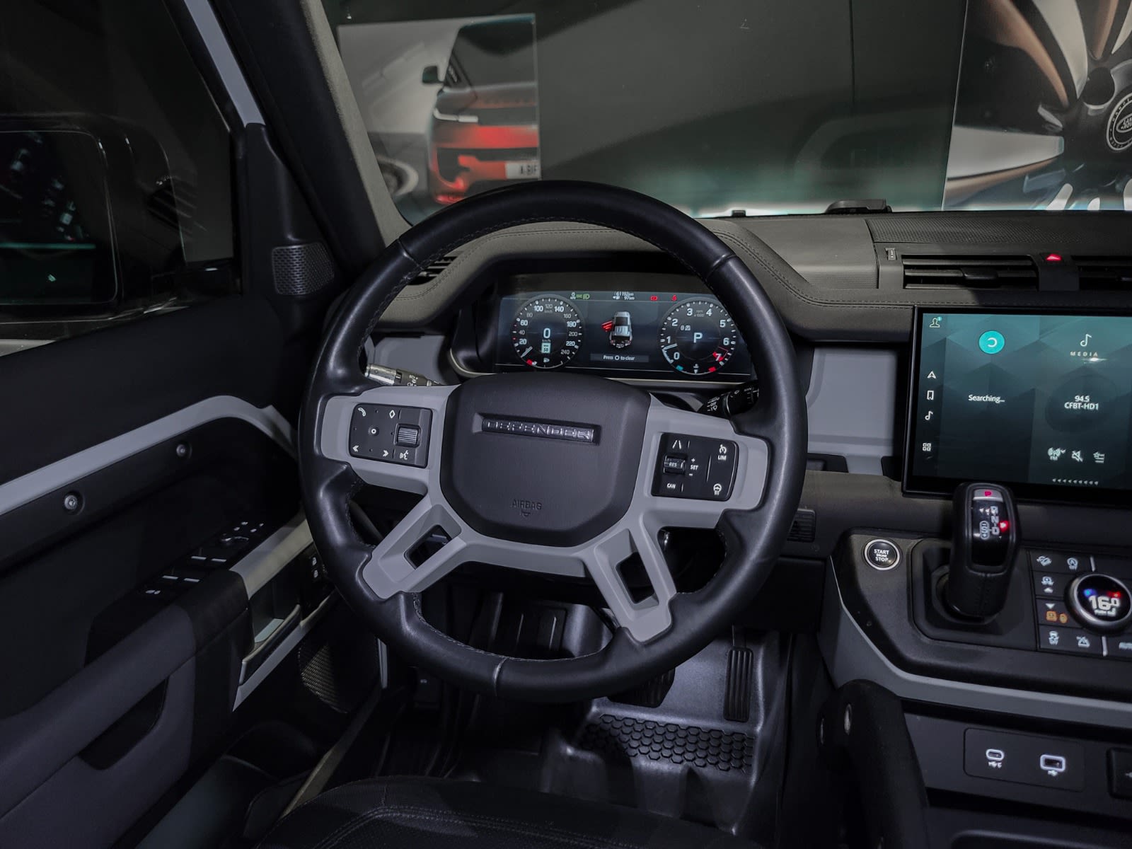 2022 Land Rover Defender X-Dynamic SE, Vancouver, Cash