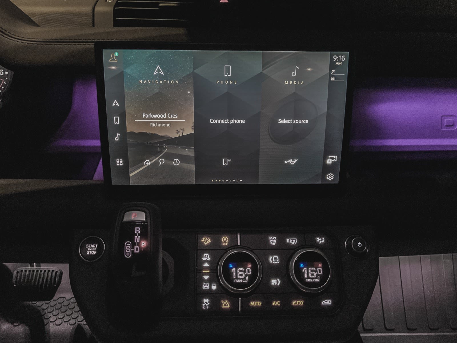 2025 Land Rover Defender X-Dynamic SE, Vancouver, Cash