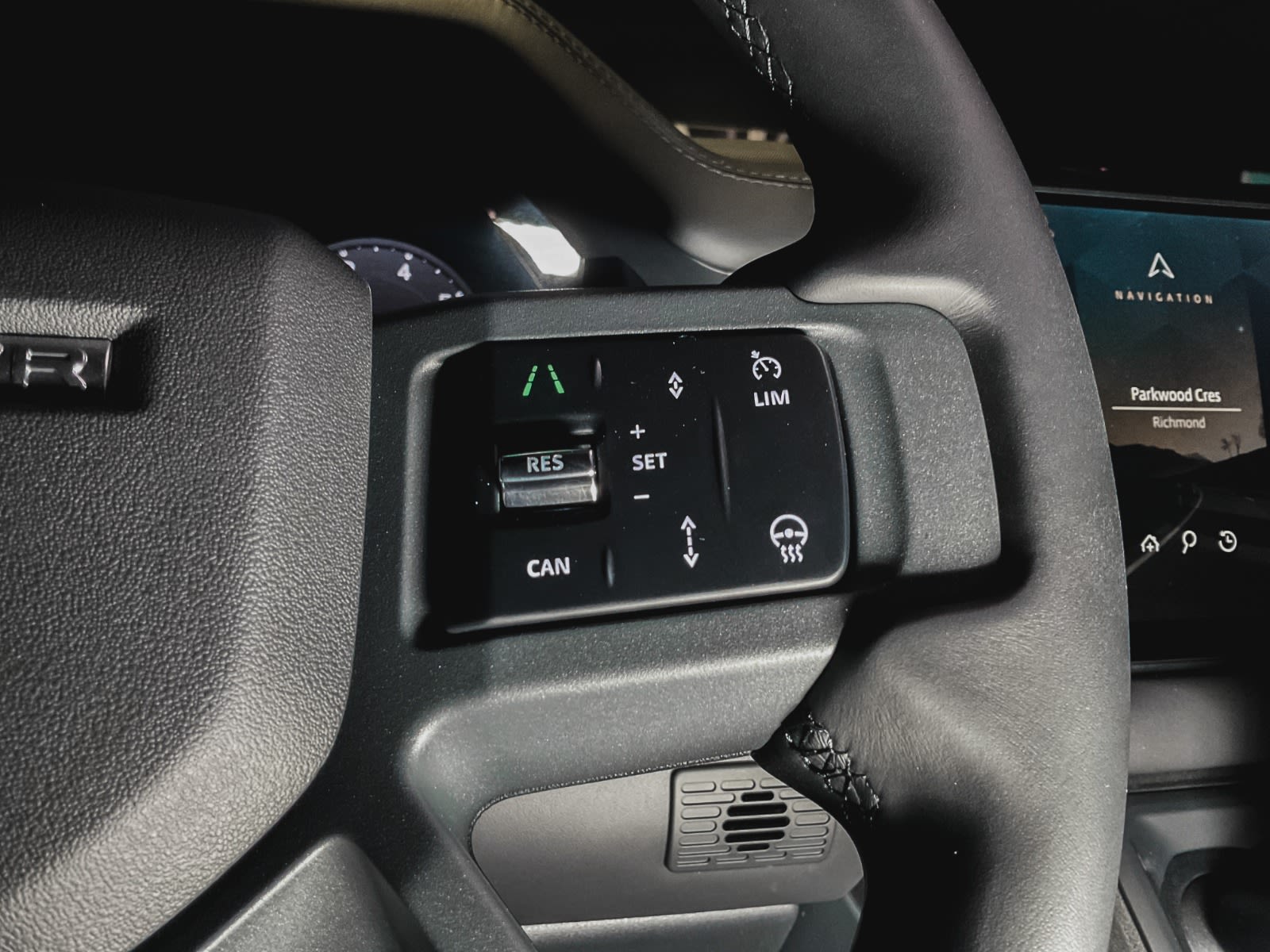 2025 Land Rover Defender S, Vancouver, Cash