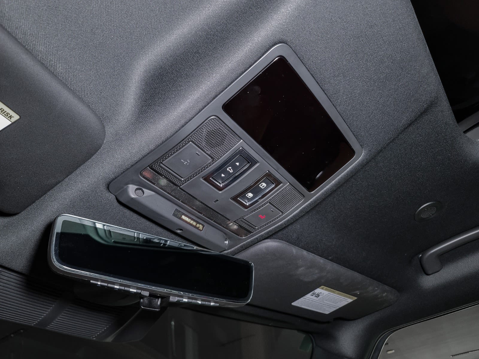 2024 Land Rover Defender S, Vancouver, Cash