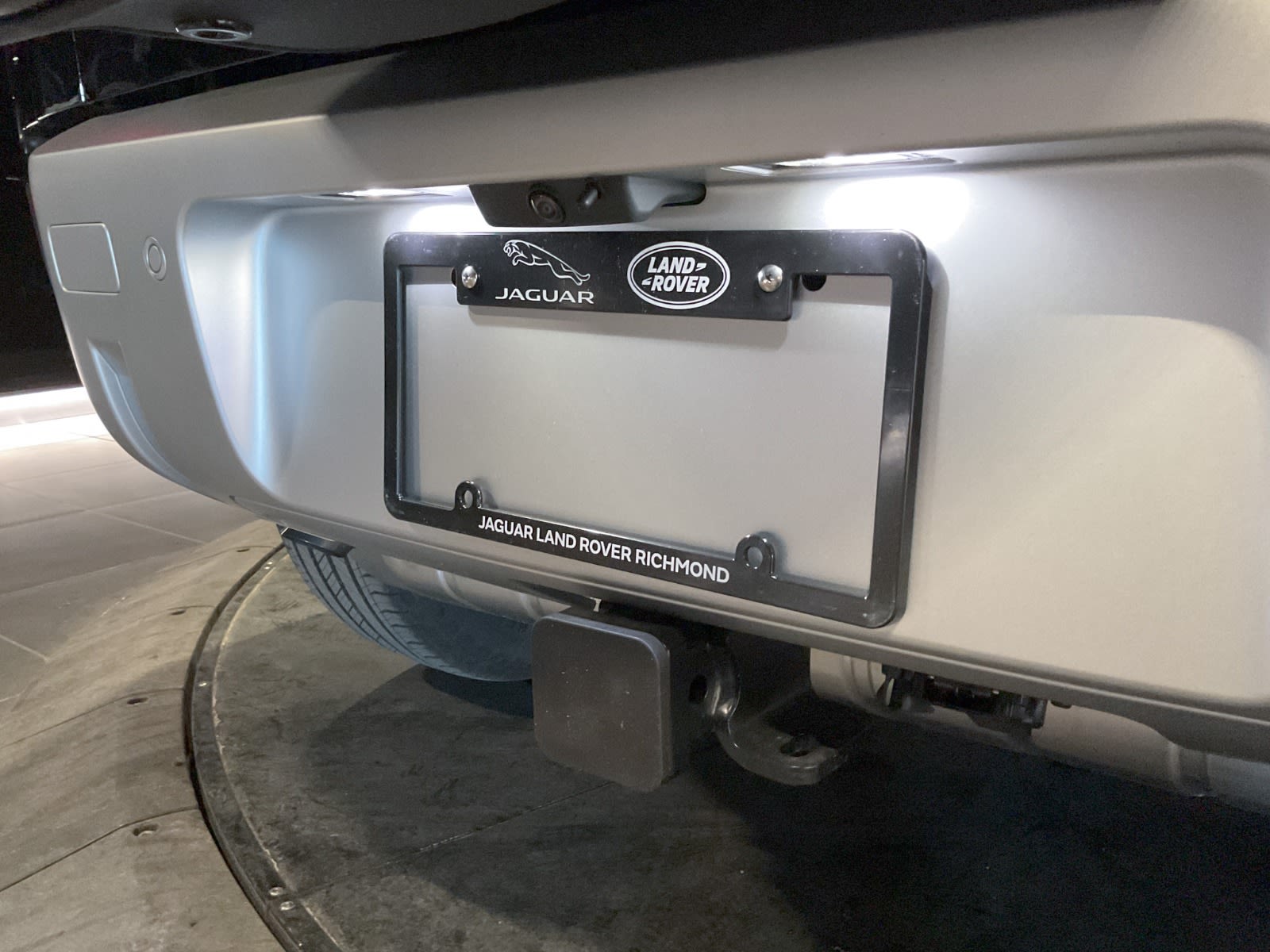 2025 Land Rover Defender S, Vancouver, Cash