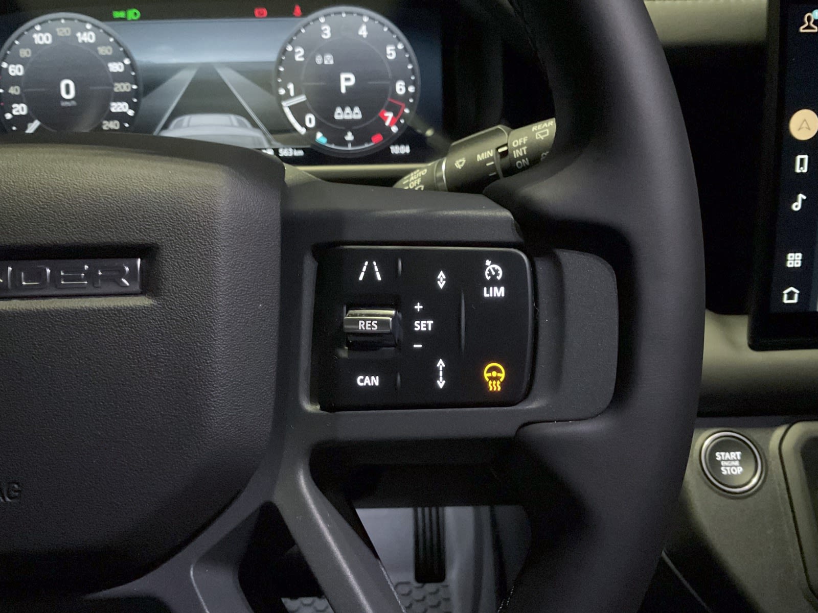 2025 Land Rover Defender S, Vancouver, Cash