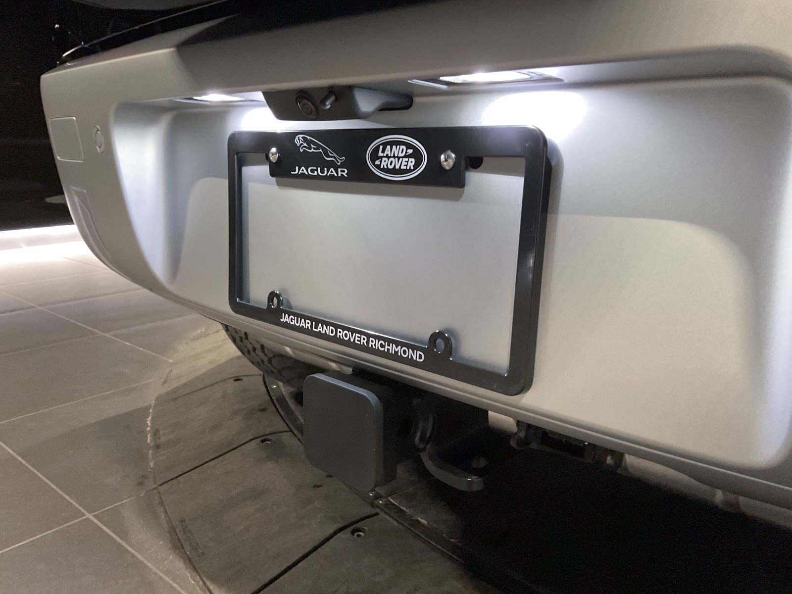 2025 Land Rover Defender S, Vancouver, Cash