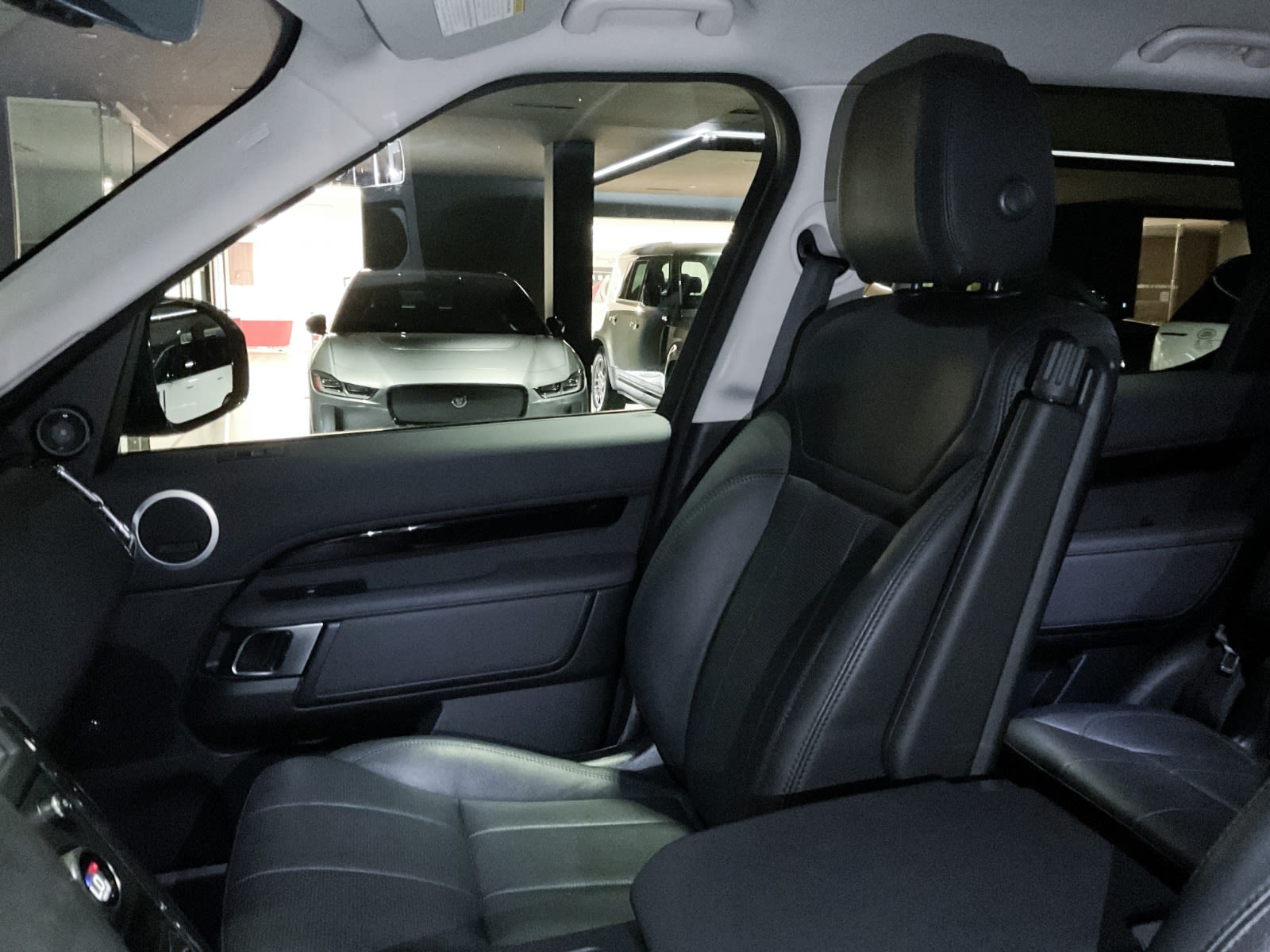 2019 Land Rover Discovery SE, Vancouver, Cash