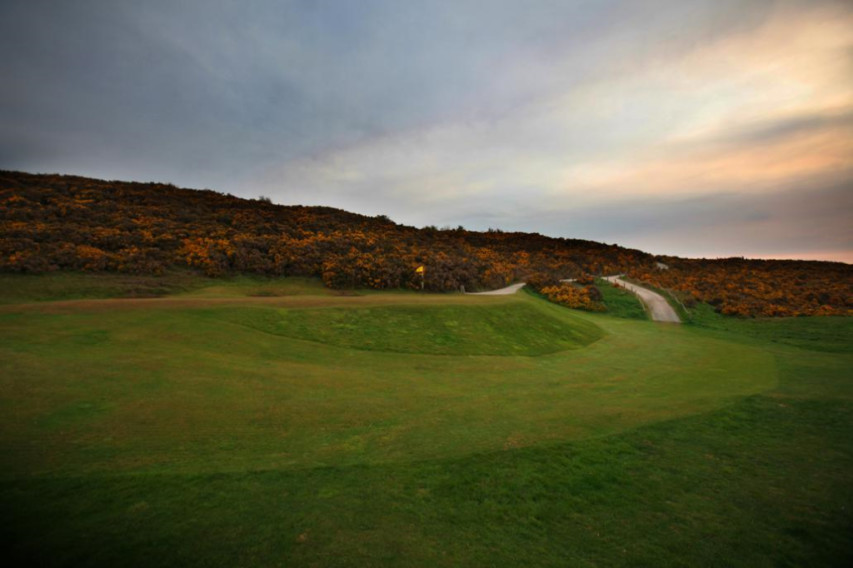 Royal Dornoch Golf Club, Highlands Book a golf break or golf holiday