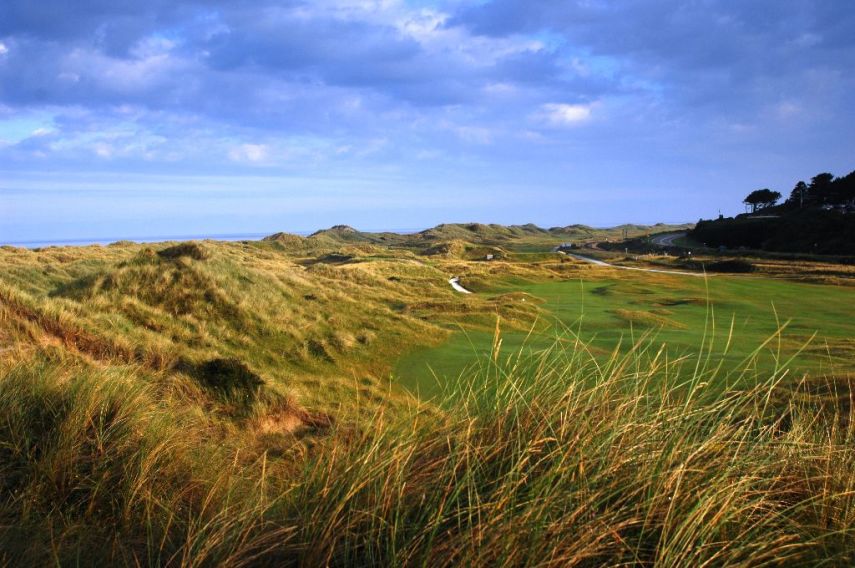 Aberdovey Golf Course, Wales Book a golf holiday or golf break