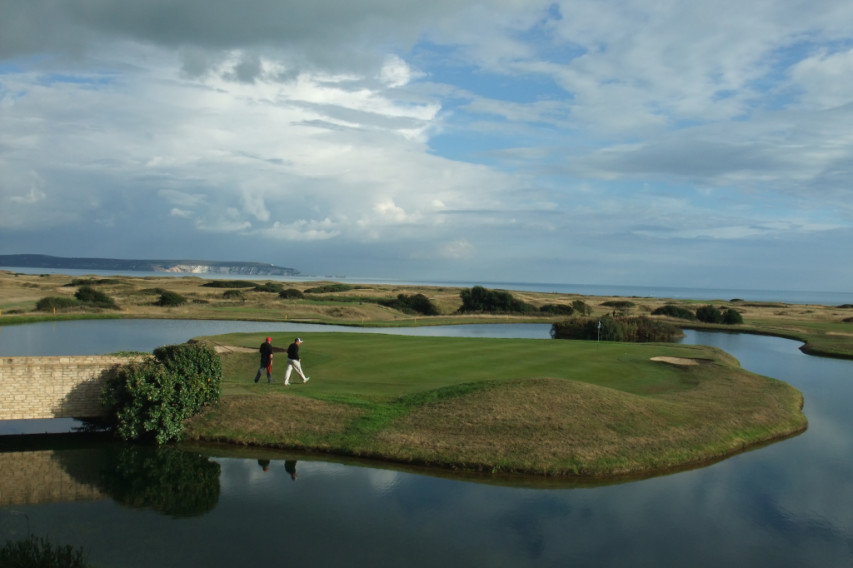 Barton on Sea golf course, Hampshire Book a golf break or golf holiday
