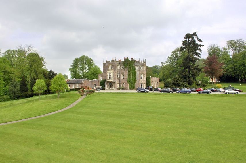 Donnington Grove Golf & Country Club, Berkshire Book a golf break or