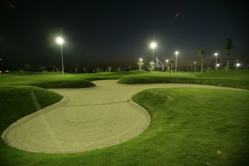 Dubai Creek Golf Course, Dubai Book a golf holiday or golf break