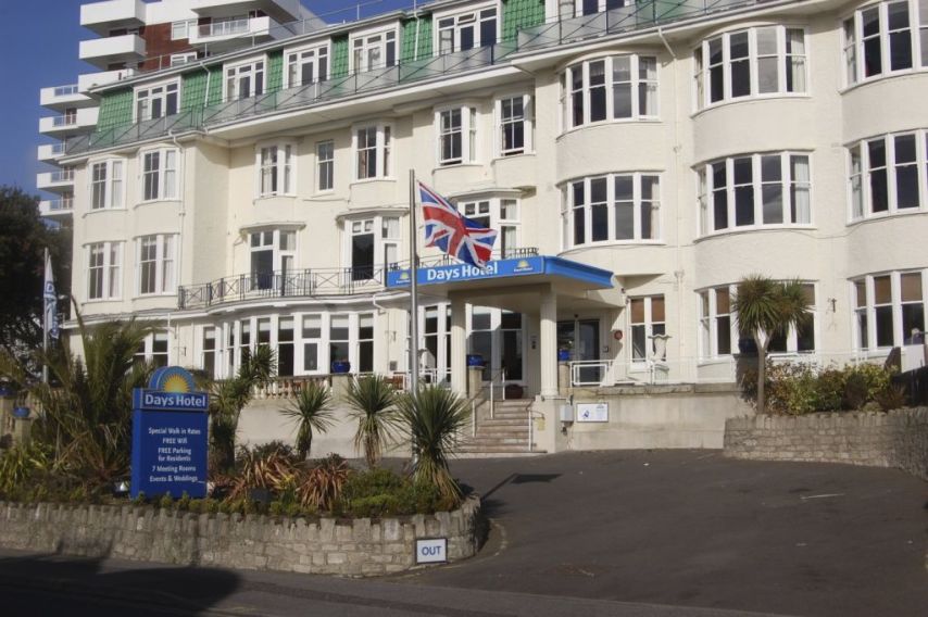 Days Hotel Bournemouth, Bournemouth Book a golf break or golf holiday