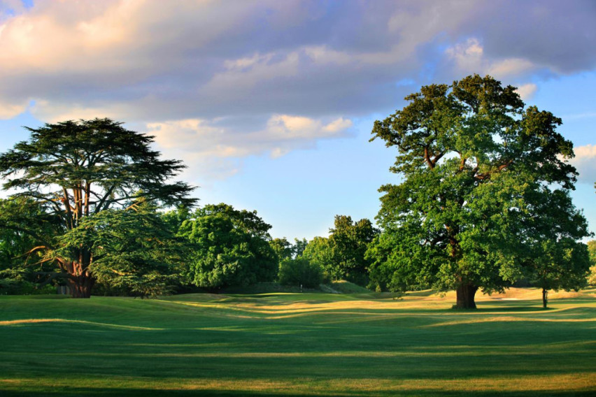 Book a golf break to Hanbury Manor Golf Course, Hertfordshire