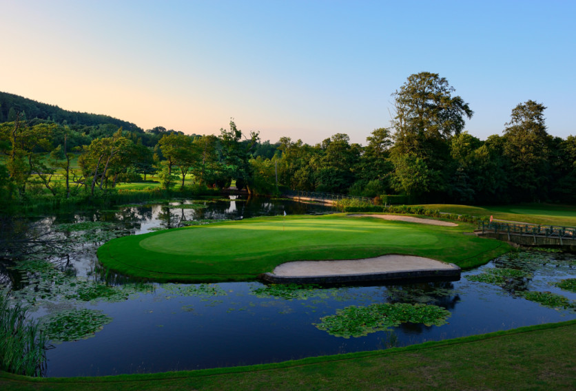 Book a golf break to The Vale Lake Course, Cardiff