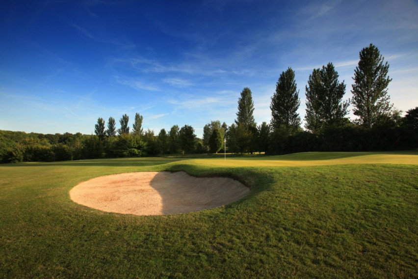 Book a golf break to Lingfield Park, A Marriott Hotel, Surrey