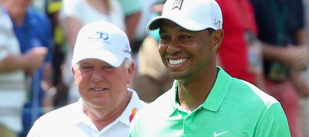 Tiger Woods präsentierte sich beim Par-3-Contest in Augusta gut gelaunt und hatte häufig ein Lachen im Gesicht.