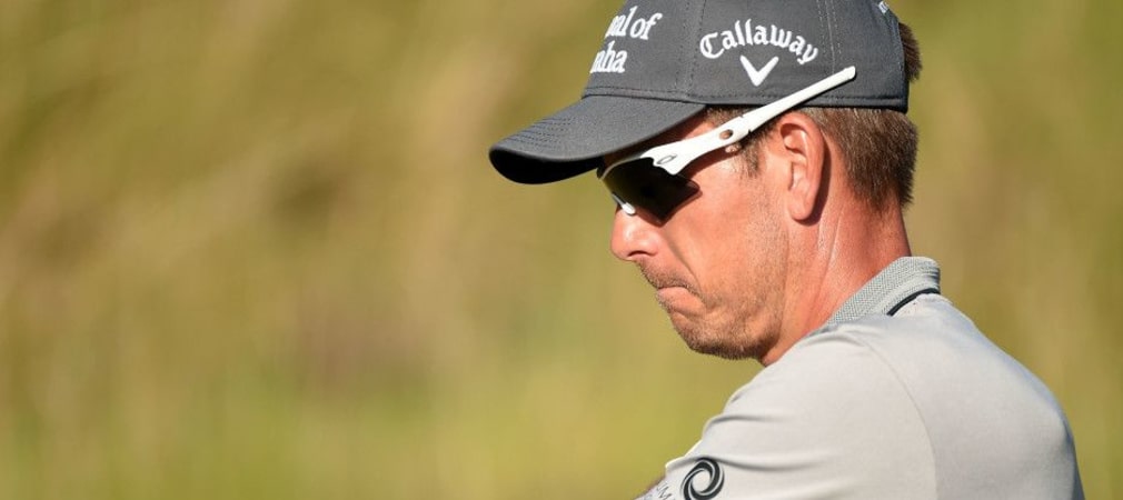 Henrik Stenson fiel bei der US Open in der zweiten Runde nach zu vielen Putts zurück.