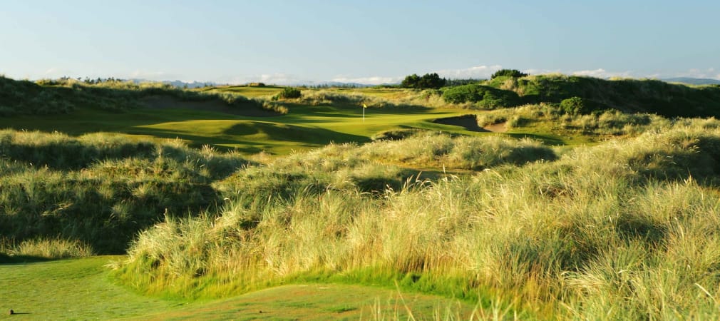 Der Golfplatz Bandon Dunes verläuft entlang der Pazifikküste. (Foto: Getty)