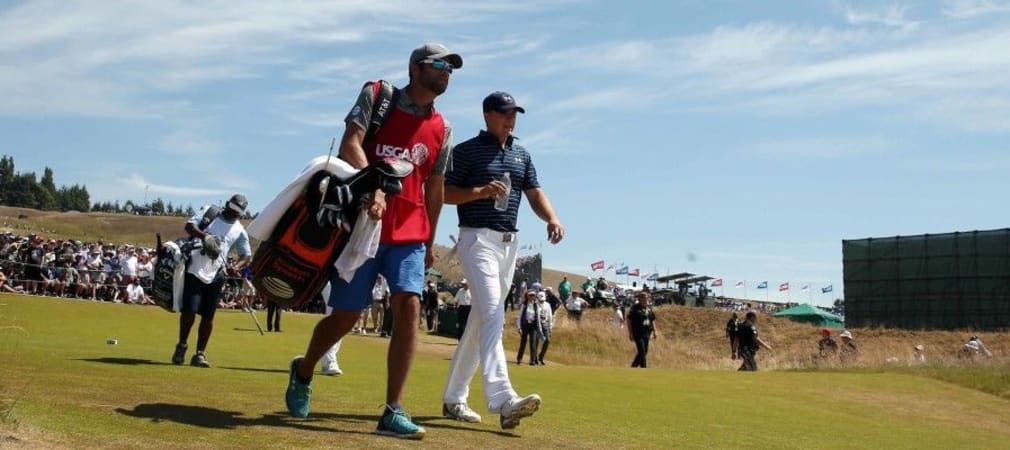 Jordan Spieth gewinnt die US Open 2015 mit einer lückenlosen Ausrüstung von Titleist. (Foto: Getty)