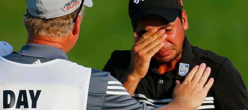 Colin Swatton (l.) ist für Jason Day mehr als nur der Caddie an der Tasche des frisch gebackenen Majorsiegers.