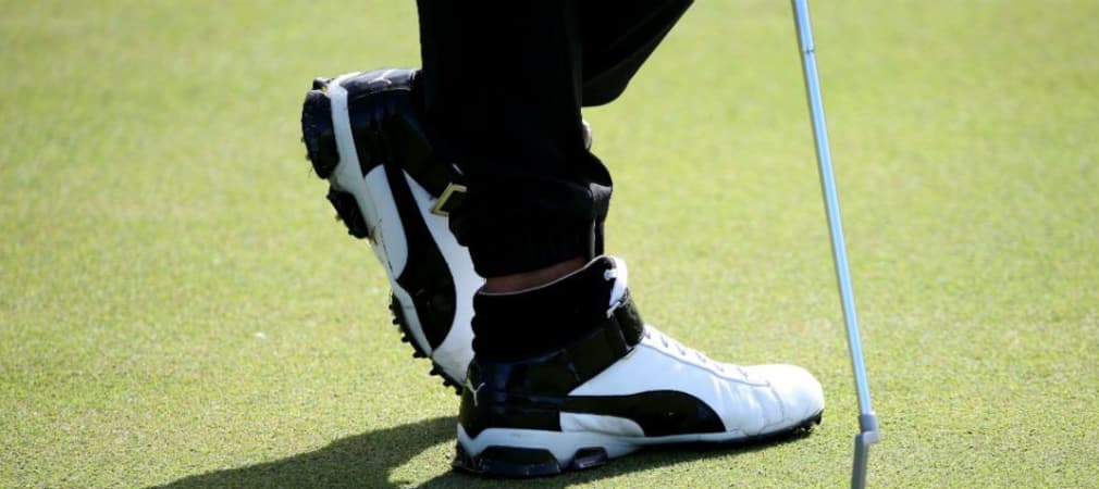 Selbstbewusster Stil: Mit seinem neuen Schuhwerk setzte Rickie Fowler in jedem Fall einen Trend. (Foto: Getty)