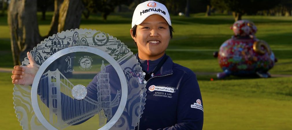 Die Japanerin Haru Nomura konnte sich am windigen Finaltag den Titel bei der Swinging Skirts LPGA Classic sichern. (Foro: Getty)
