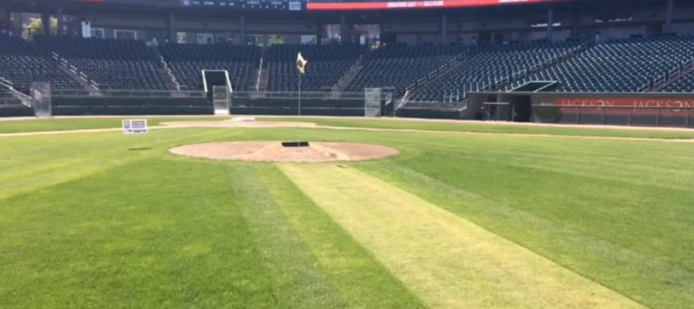 Auf dem Baseballfeld wird in dieser Woche Minigolf gespielt. (Foto: Screenshot)