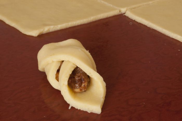 Рецепт печенья с яблоками и орехами: пальчики оближешь!