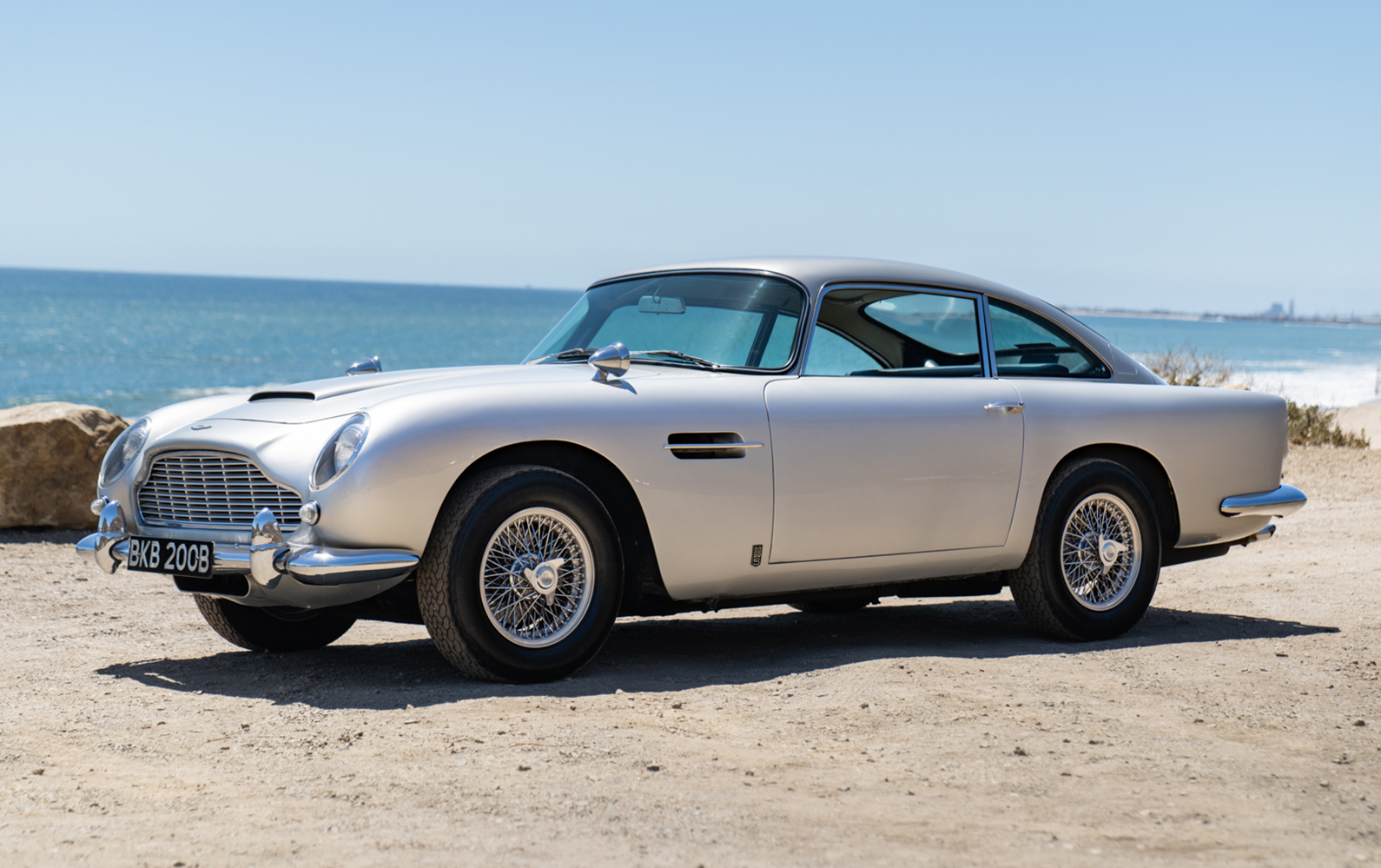 1964 Aston Martin DB5 | Barnebys