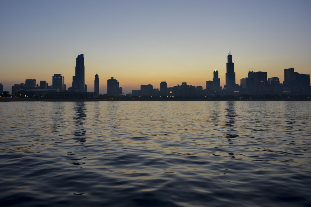 Hotwire_Hotel_Chicago-Hotel-Deals-Into-Winter