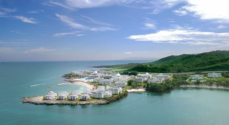 Apple-Vacations_Caribbean-Vacations_Last-Minute-Caribbean-Getaways-w/Air