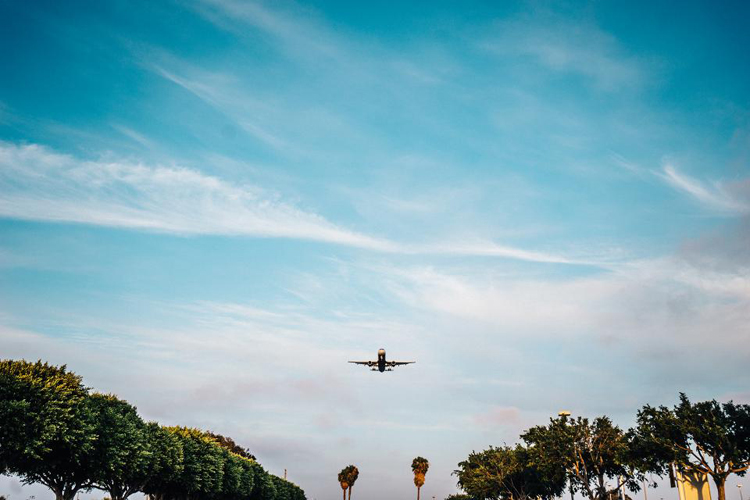 Travelocity_North-America-Flight_American-Airlines-Flight-Deals-Nationwide