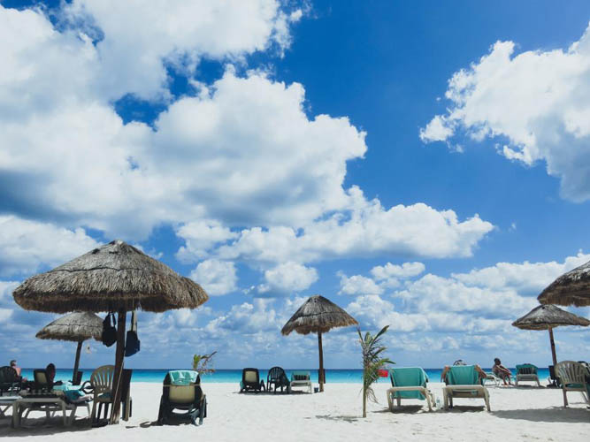 Apple-Vacations_Mexico-Vacations_Last-Minute-Mexico-Trips-on-Sale-(Incl.-Air)