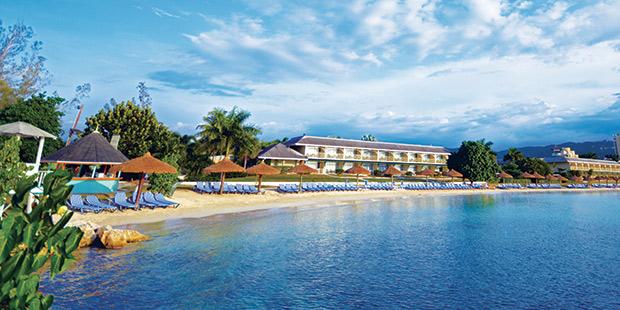 CheapCaribbean_Caribbean-Vacations_Sunscape-Resort-Vacations-at-$350-OFF