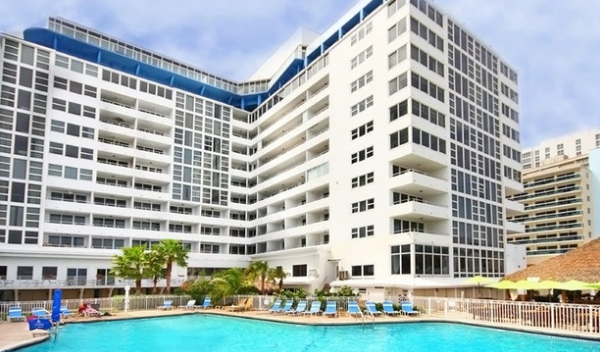 Groupon-Getaways_Florida-Hotel_Oceanfront-Ft.-Lauderdale-Resort-Thru-Winter