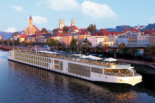 Orbitz_Europe-Cruise_Viking-River-Cruises-w/up-to-$1000-Ship-Credit