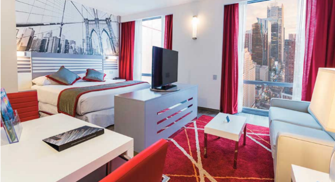 Riu-Hotels_New-York-Hotel_New-4-Star-Times-Square-Hotel-Through-Fall
