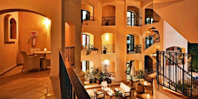 Orbitz_Top---GoodTravel_Sitewide-Fall-Hotel-Sale-up-to-50%-OFF-