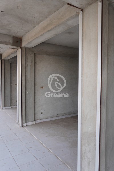 240 Ft² Shop for Sale In Qaiserabad, Multan