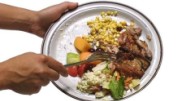 Lotta agli sprechi alimentari, cambiare per avviare le donazioni Ogni anno, fino al 50% di cibo commestibile viene sprecato nelle case, nei supermercati e nei ristoranti e lungo la catena di approvvigionamento alimentare. Secondo una ricerca del Politecnico di...