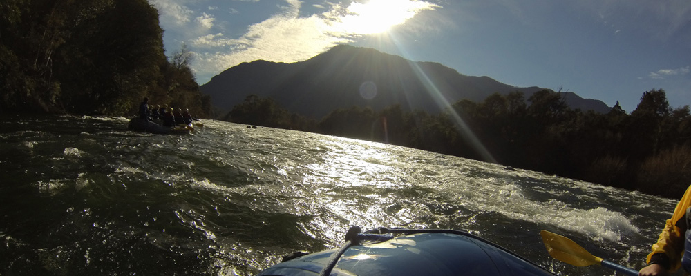 Rafting no rio trancura, Pucón/Chile (Marcos Borges/A 4 Pés)