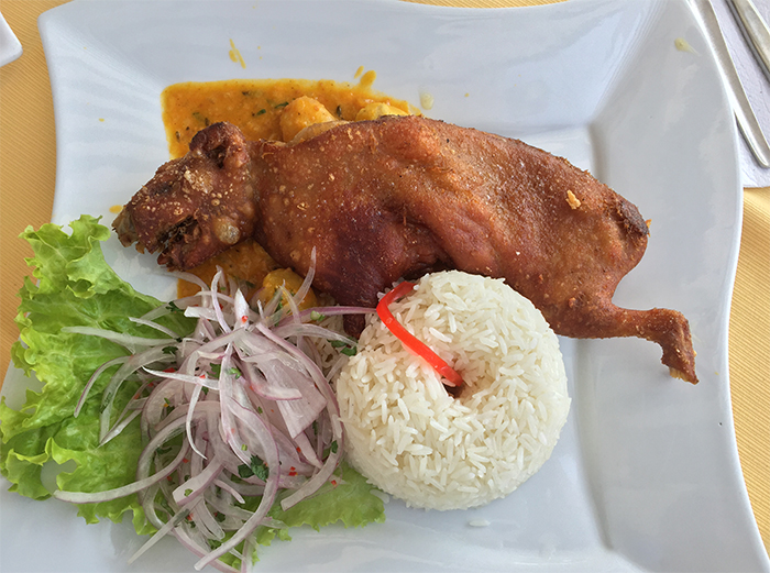Cuy, ou porquinho da índia - Prato típico Peruano Cuy, ou porquinho da índia - Prato típico Peruano